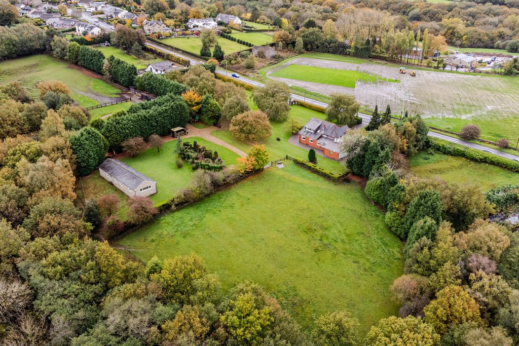 Property photo 1 of 50