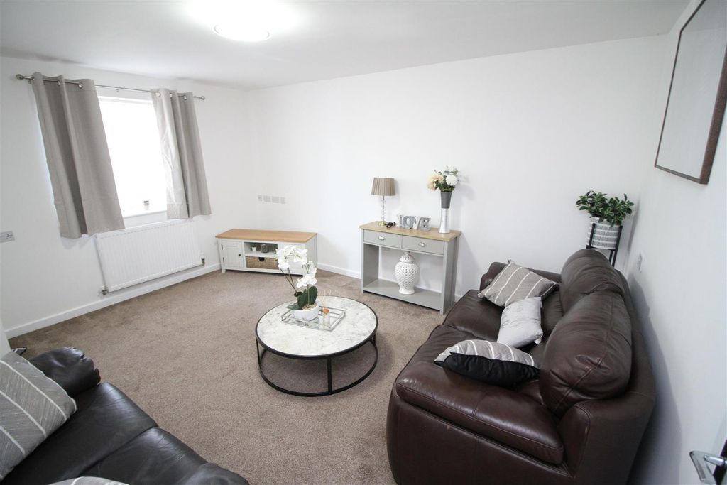 Property photo 3 of 12 Img_6634[1].Jpg