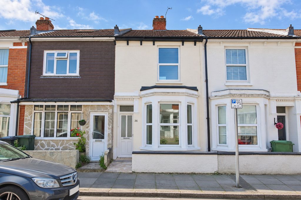 Property photo 1 of 14