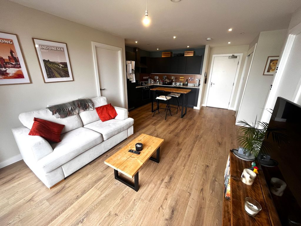 Property photo 2 of 19