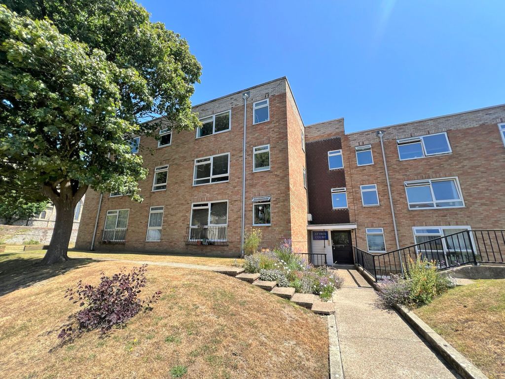Property photo 1 of 18 3