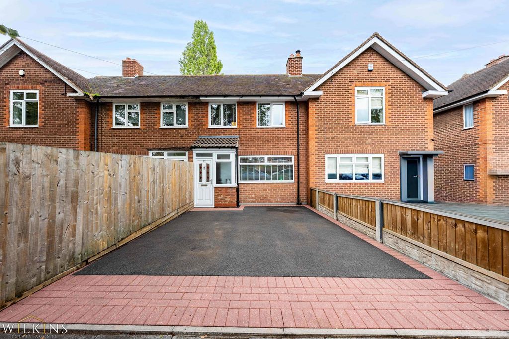 Property photo 1 of 18 Photograph