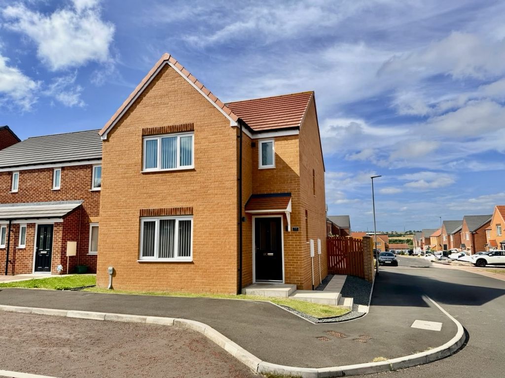 Property photo 1 of 14 B67d13Df-c332-492A-A782-c16Ec2Cb04Fe