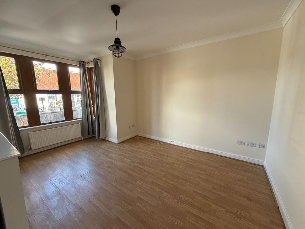 Property photo 3 of 9 Img_0499.Jpg
