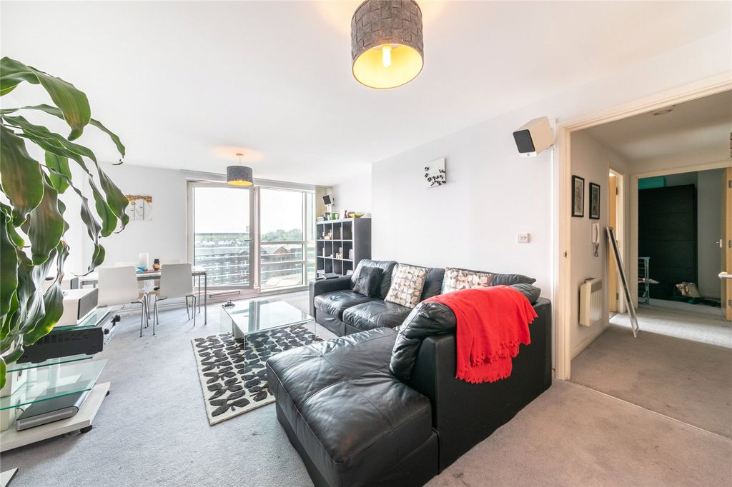 Property photo 1 of 10 Picture No. 01