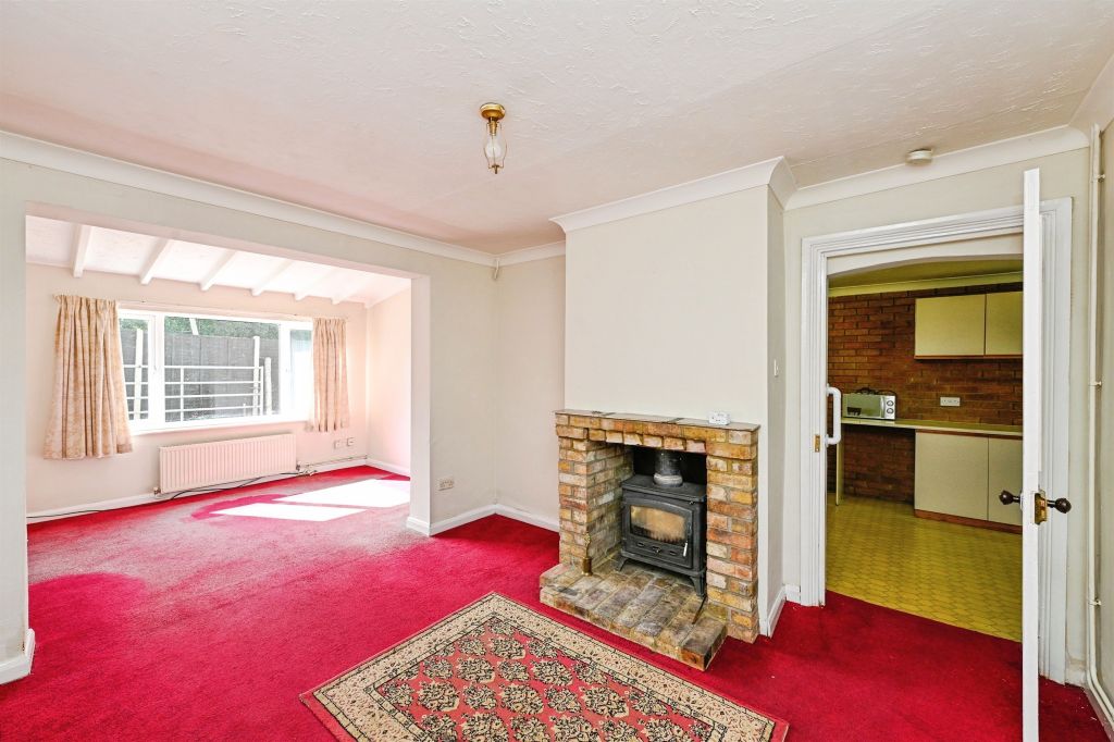 Property photo 3 of 23