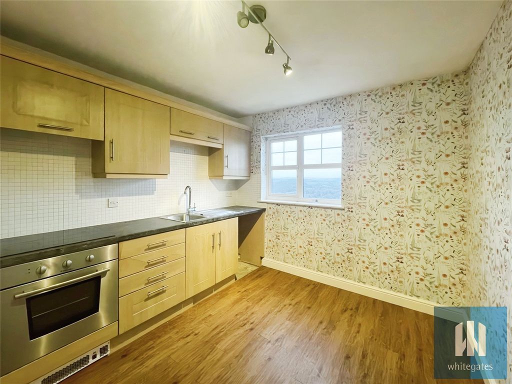 Property photo 3 of 13 Picture No. 19