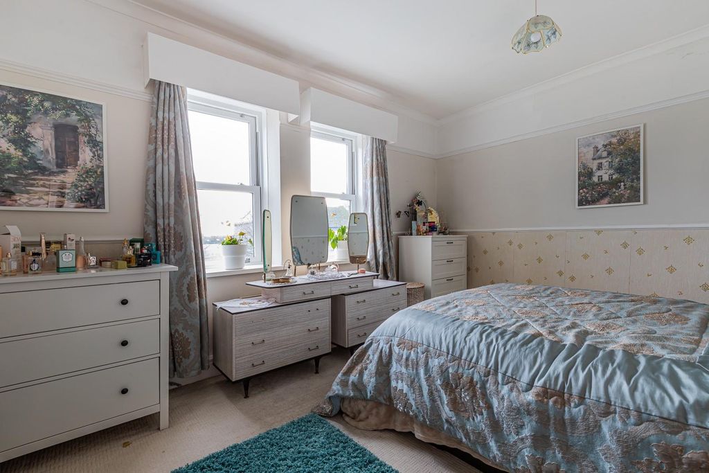 Additional image 15 of 6 bed end terrace house for saleClive Place, Penarth CF64
