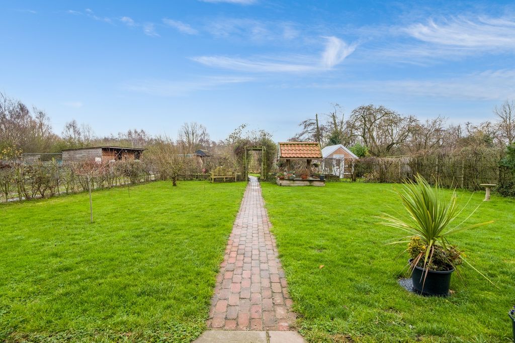 Property photo 3 of 27 1440Px-Dairy Meadow House - 60