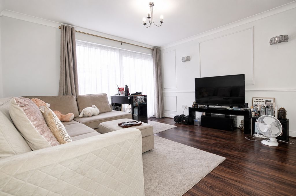 Property photo 3 of 10 Receptrion