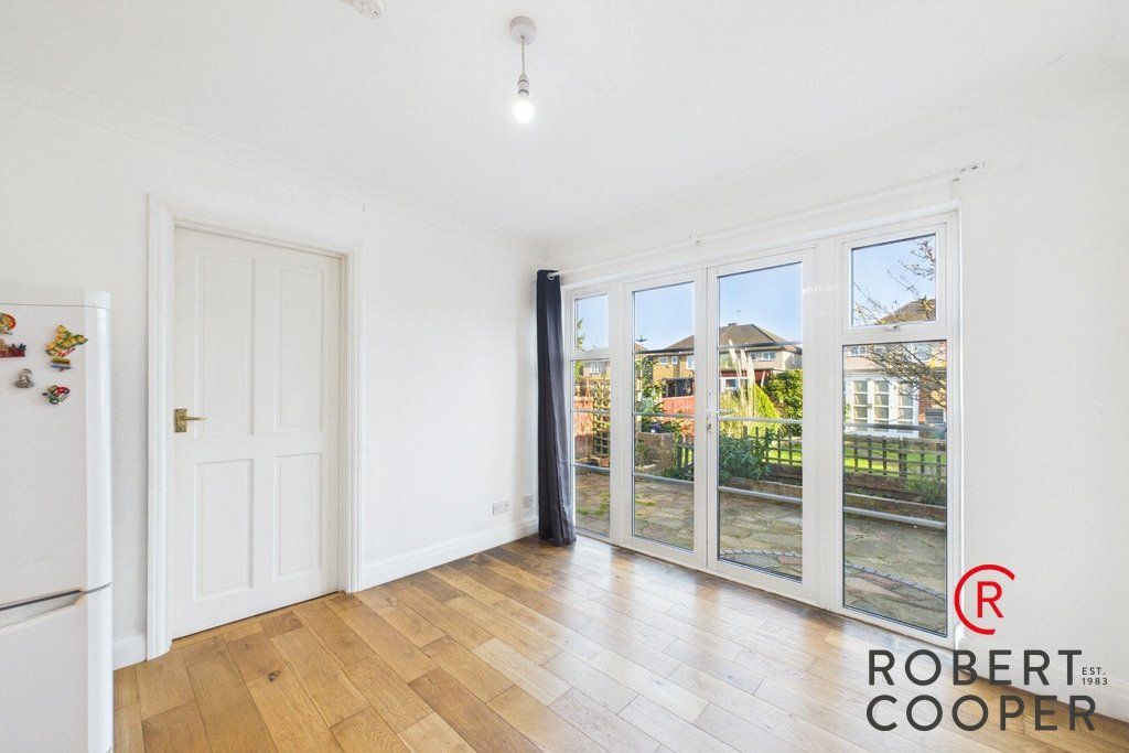 Property photo 3 of 11 Picture No. 49