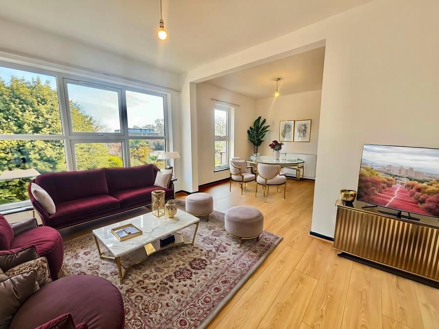 Property photo 2 of 12 Image