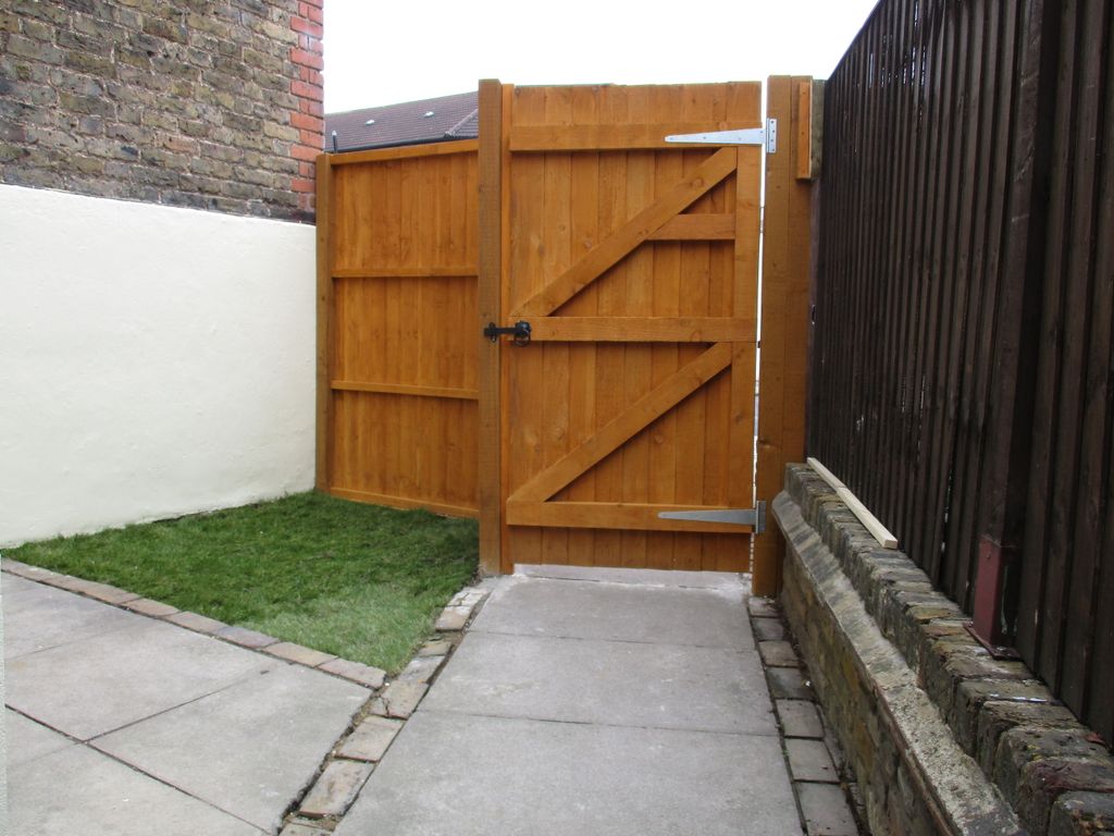 Property photo 2 of 9