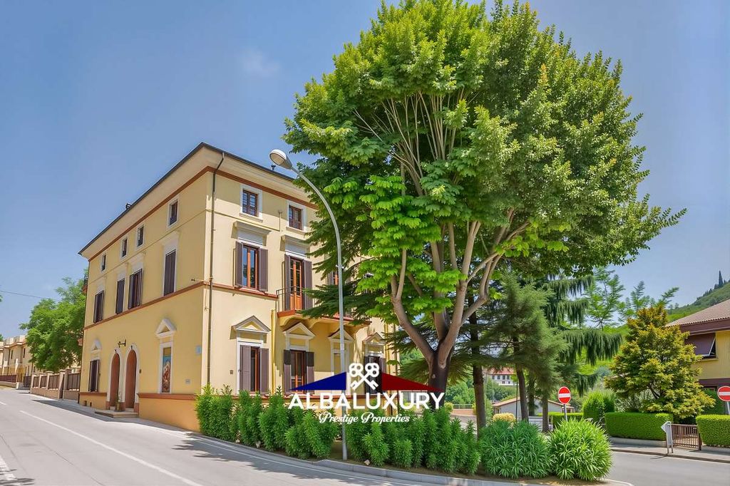 Property photo 3 of 36