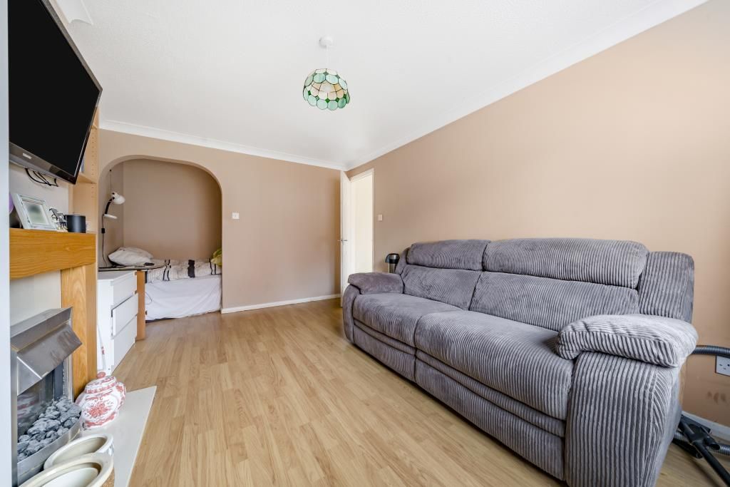 Property photo 2 of 10 Living Room