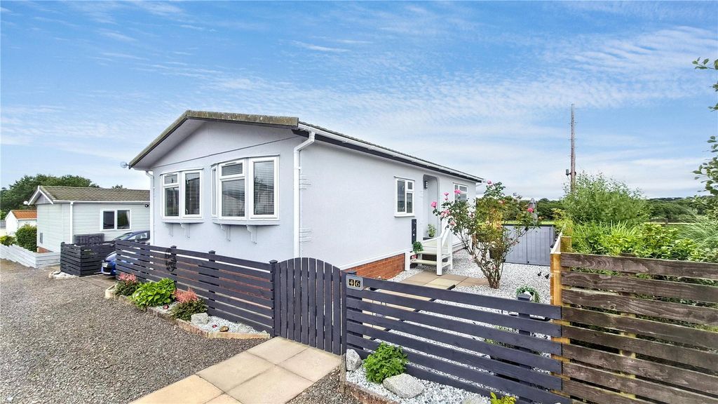 Property photo 1 of 28 Picture No. 26