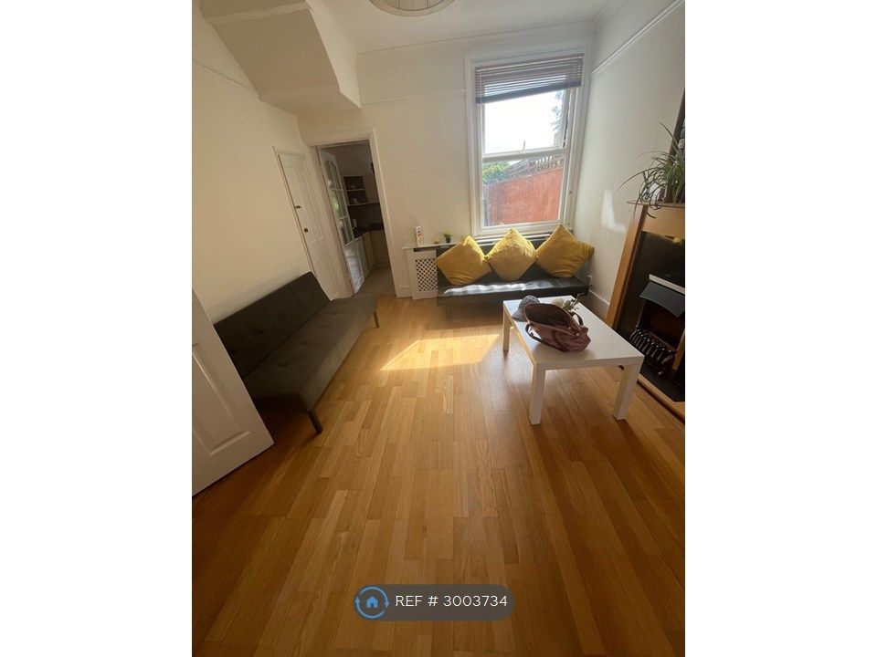 Property photo 3 of 5