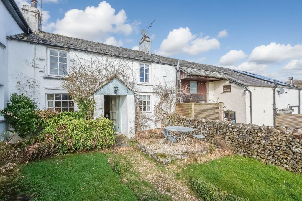 Property photo 1 of 34