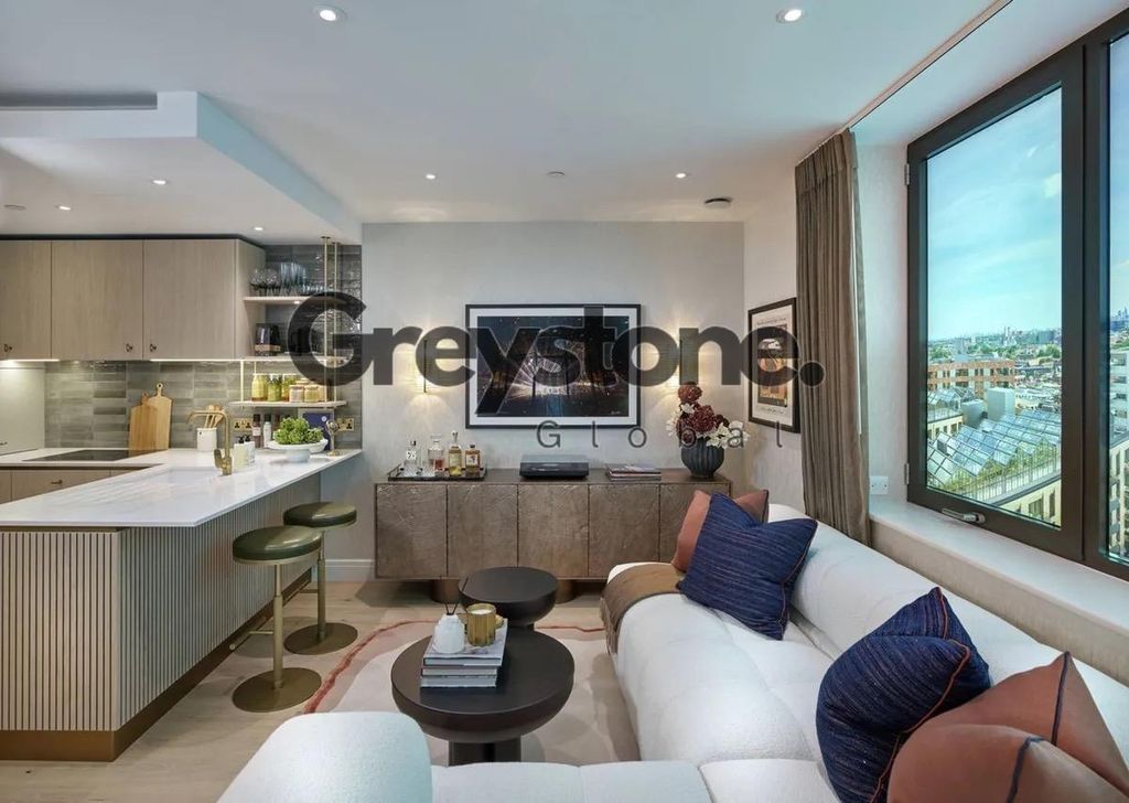 Property photo 1 of 15 1376.Png