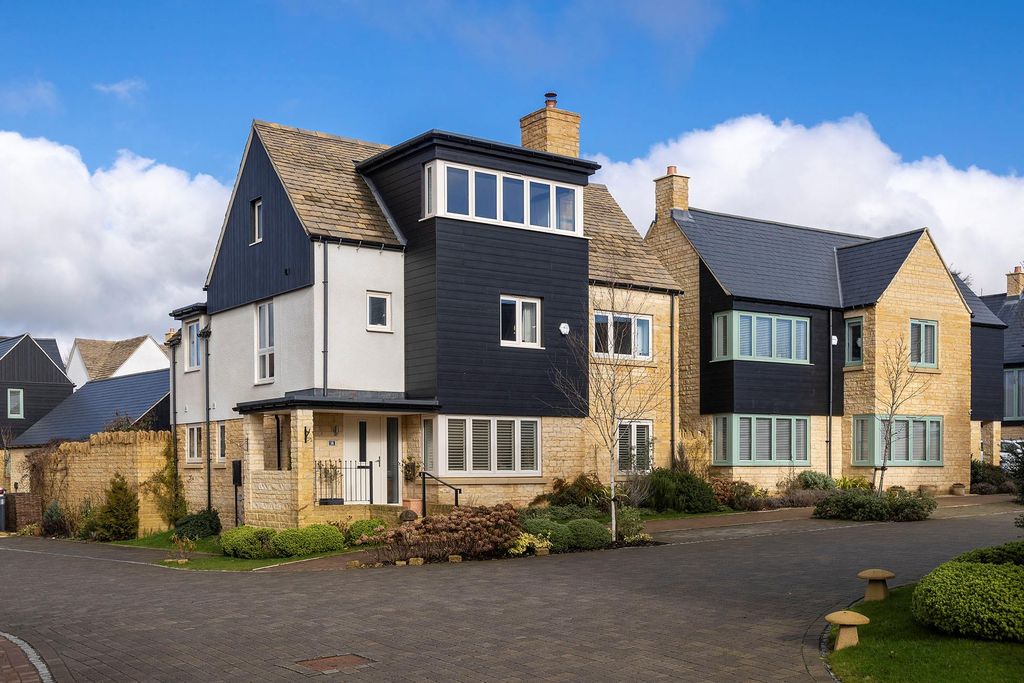 Property photo 1 of 25 Image