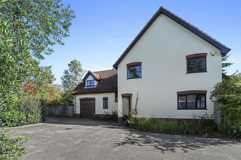 Property photo 1 of 23