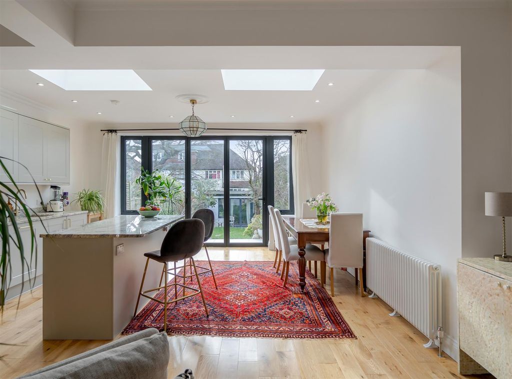 Property photo 2 of 19 19496293 (7).Jpg