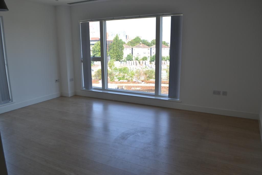 Property photo 2 of 10 Photo 2