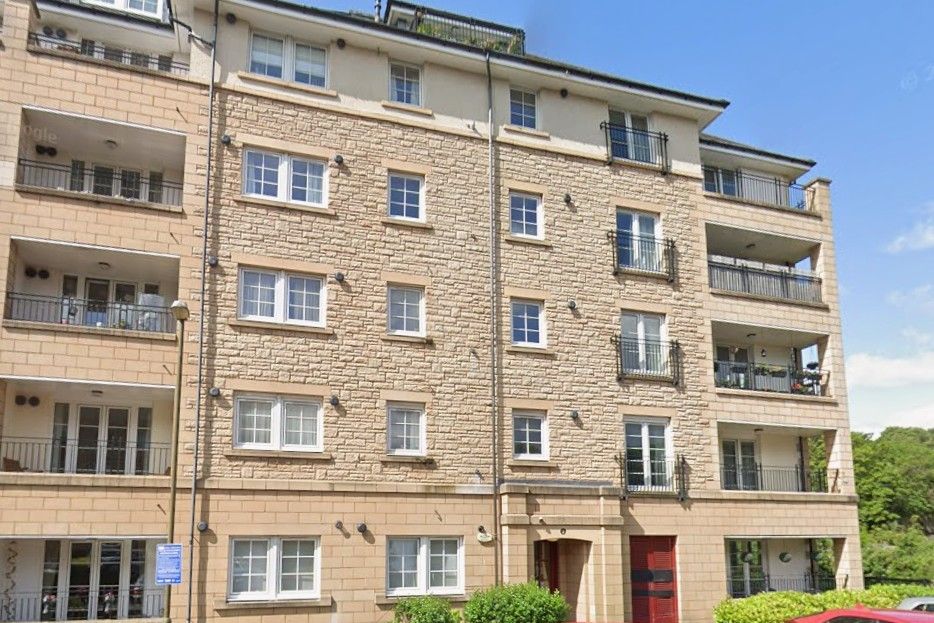 Property photo 1 of 11