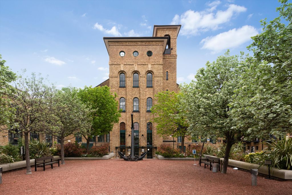 Property photo 3 of 15 Image
