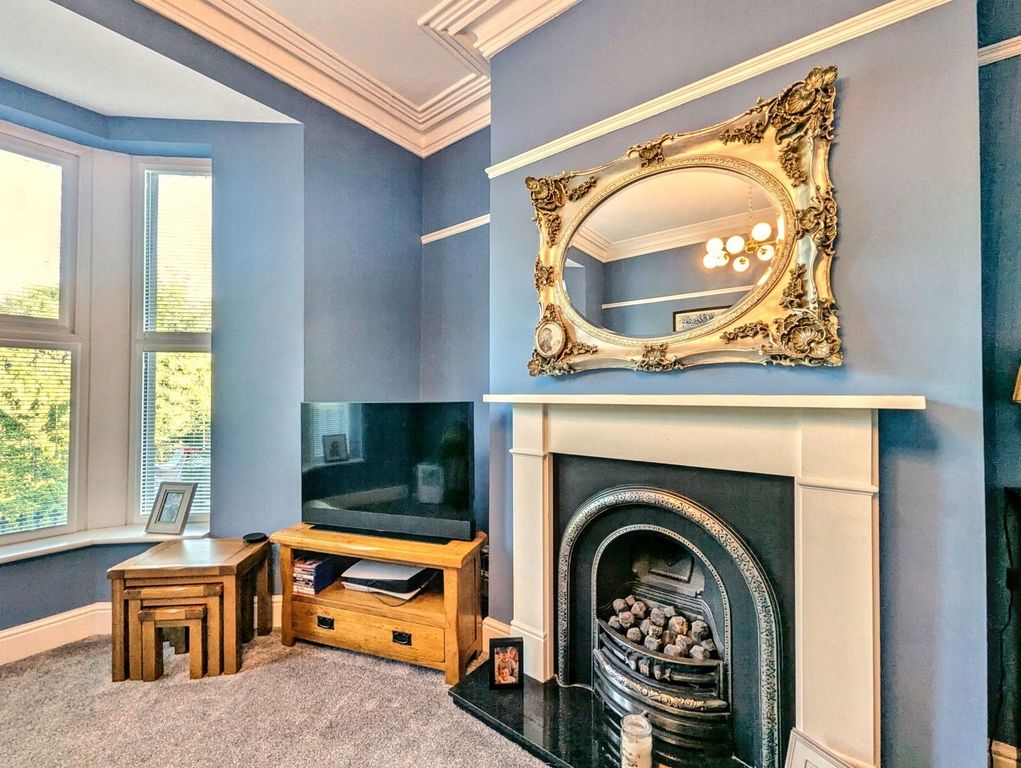 Property photo 2 of 24