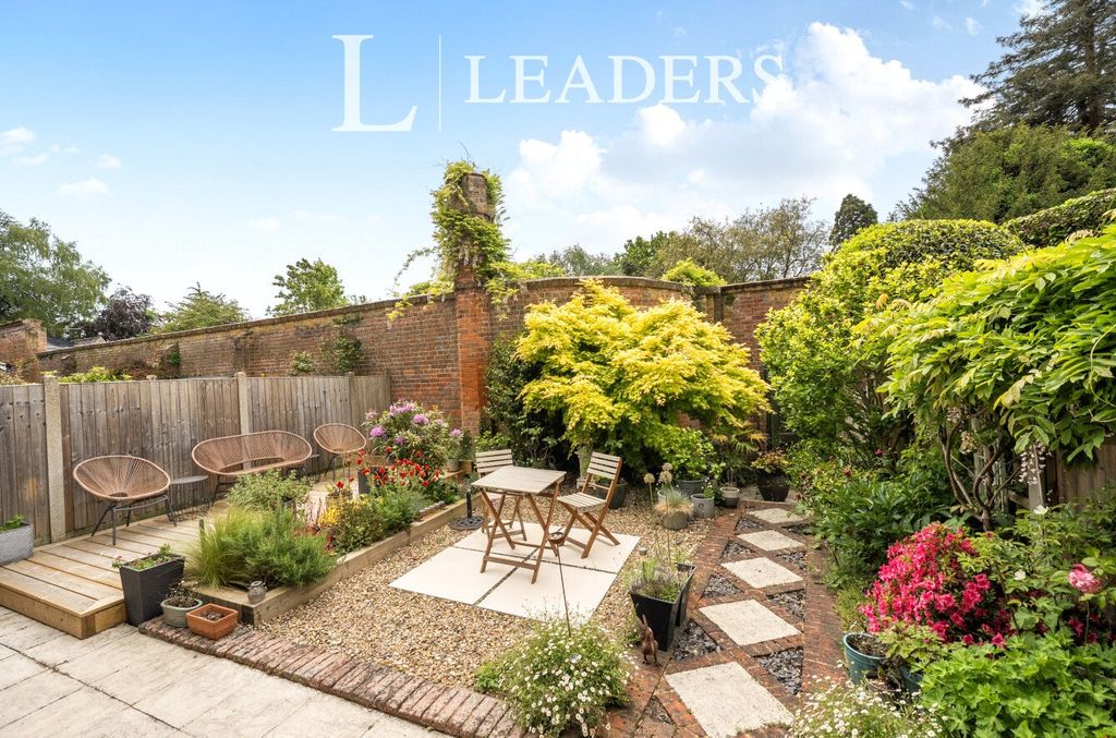 Property photo 3 of 21 Picture No. 28