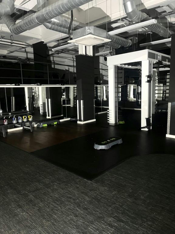 Property photo 2 of 9 Main Space.Jpg