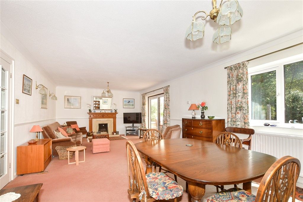 Property photo 2 of 17 Lounge/Dining Room