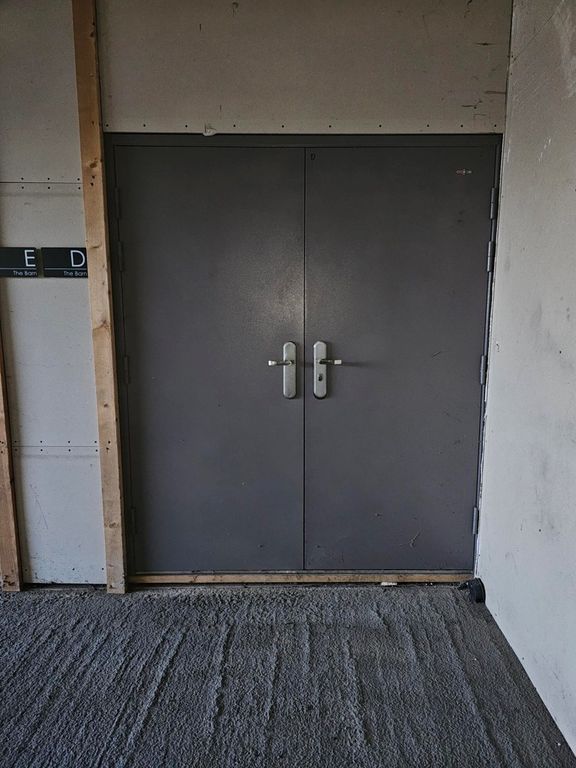 Property photo 2 of 4 Photo 6