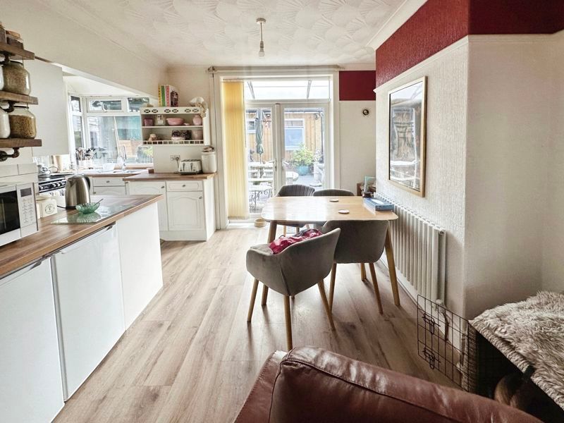 Property photo 3 of 21 Kitchen Diner