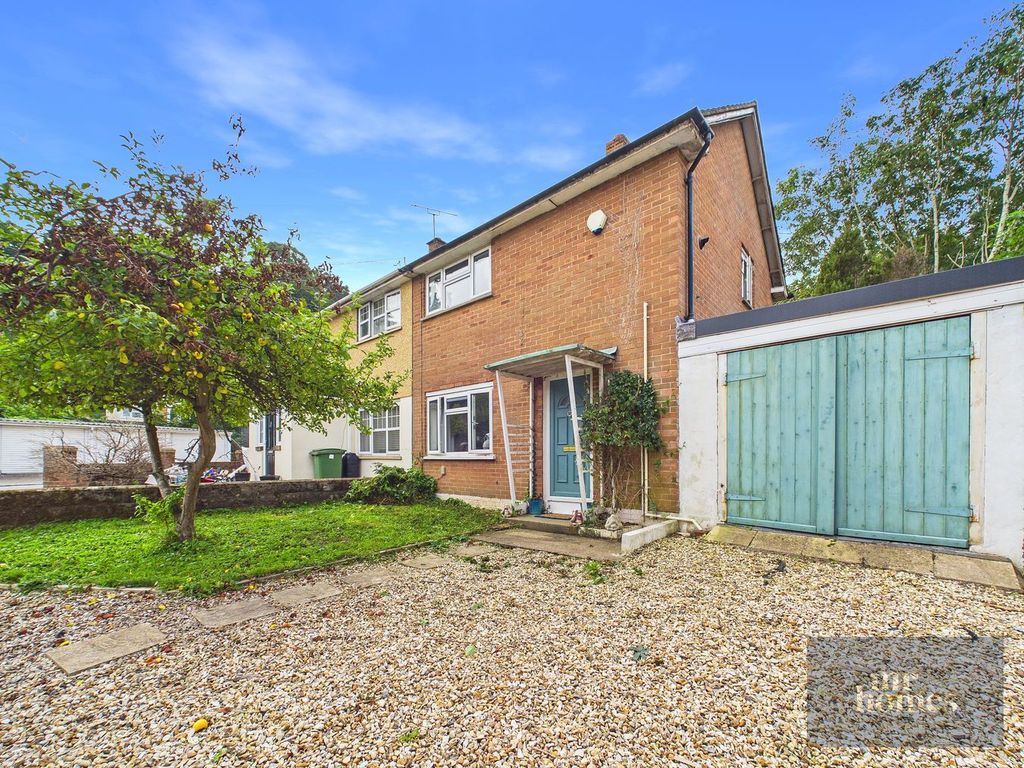 Property photo 1 of 36