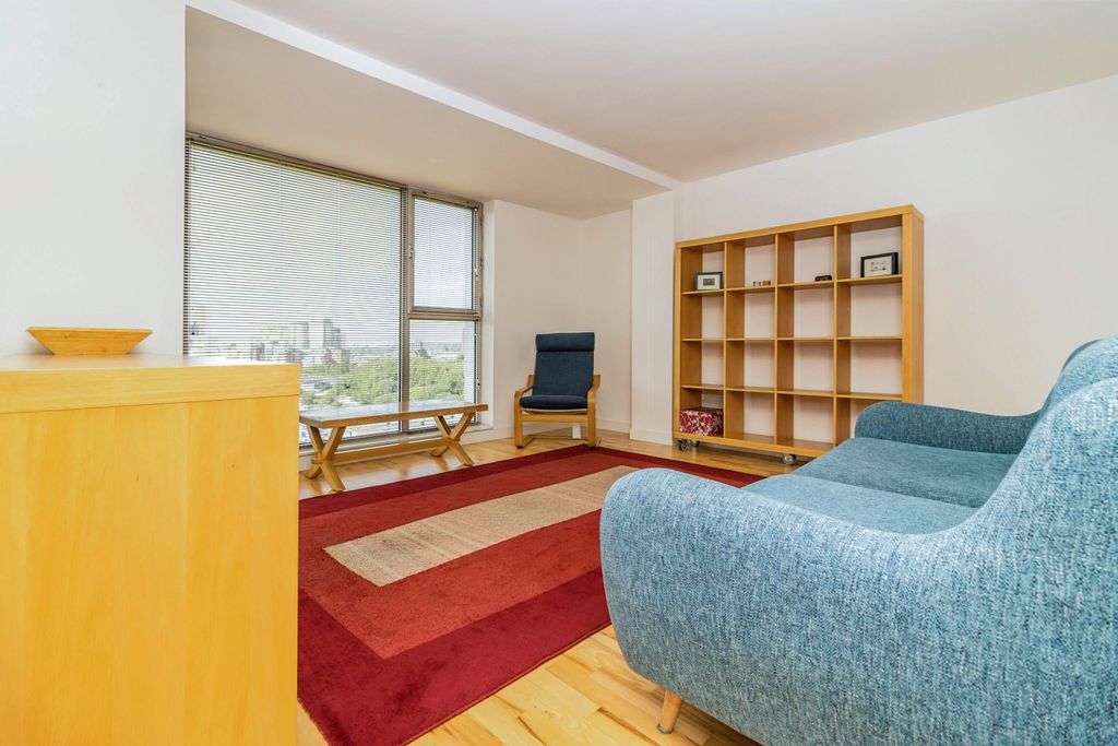 Property photo 2 of 9 Photography