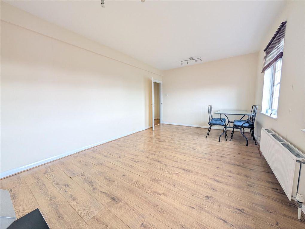 Property photo 3 of 9 Pxl_20260212_104442743 (1).Jpg