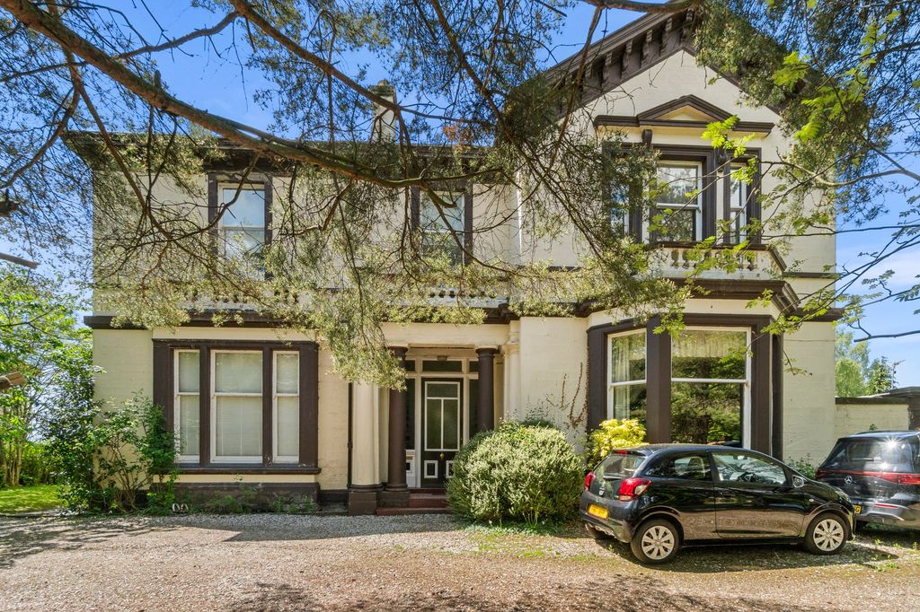 Property photo 1 of 25