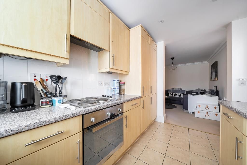 Property photo 2 of 13 Kitchen