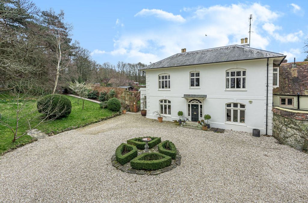 Property photo 1 of 38