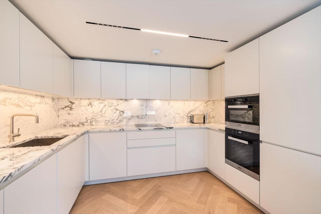 Property photo 2 of 10 Image