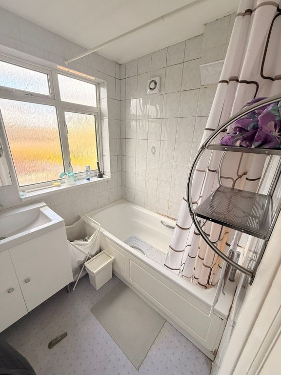 Property photo 3 of 14 Gallery