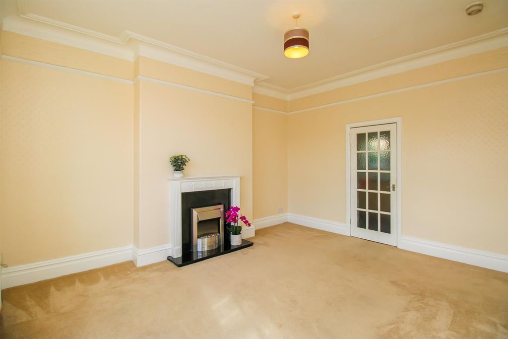Property photo 2 of 9 Living Room