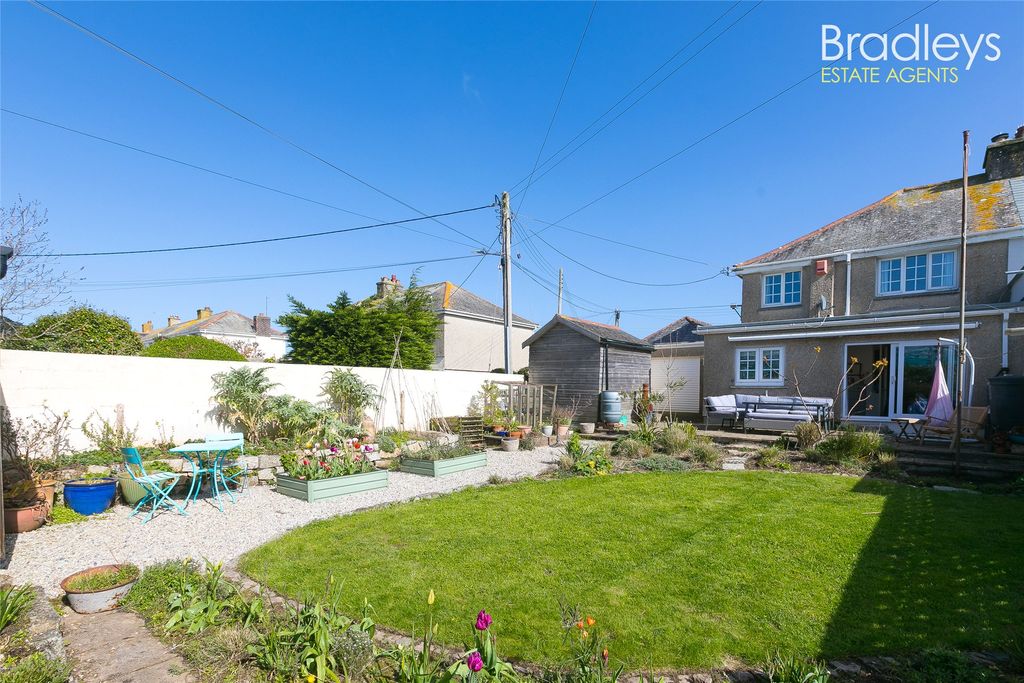 Additional image 12 of 4 bed semi-detached house for saleRosparvah Gardens, Heamoor, Penzance, Cornwall TR18