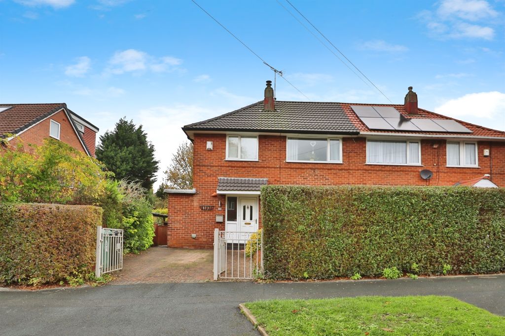 Property photo 1 of 16