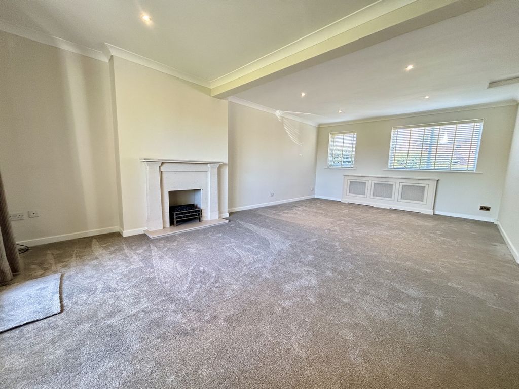 Property photo 2 of 18 Img_9031