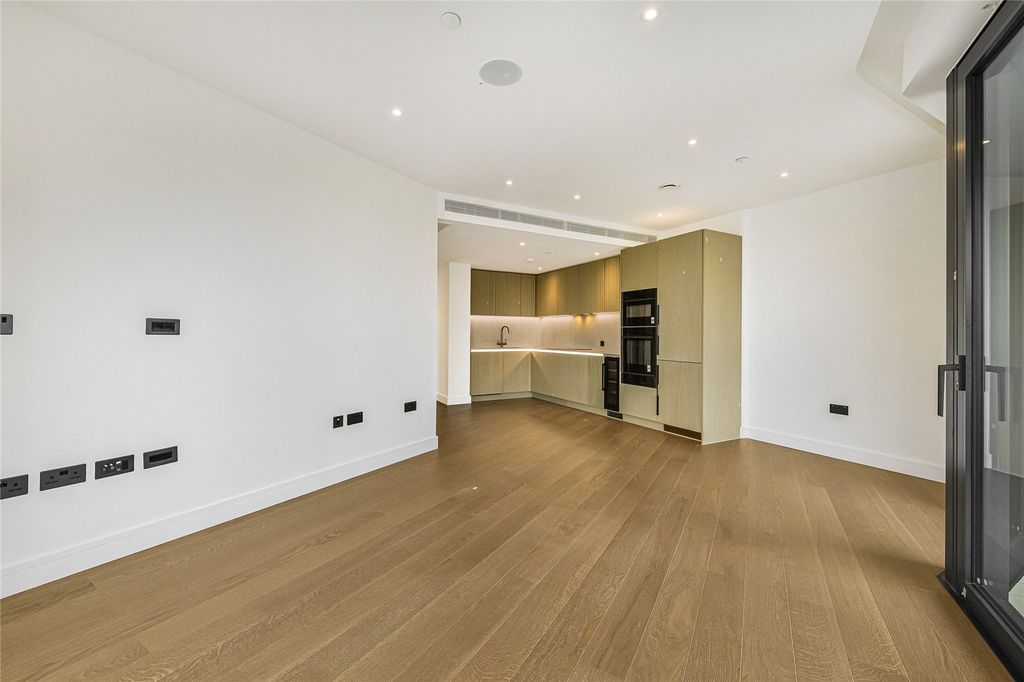 Property photo 2 of 16 Picture No. 06