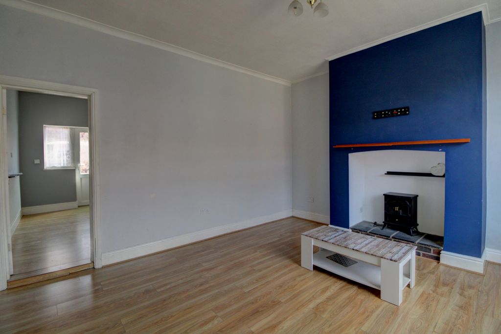 Property photo 2 of 15 2