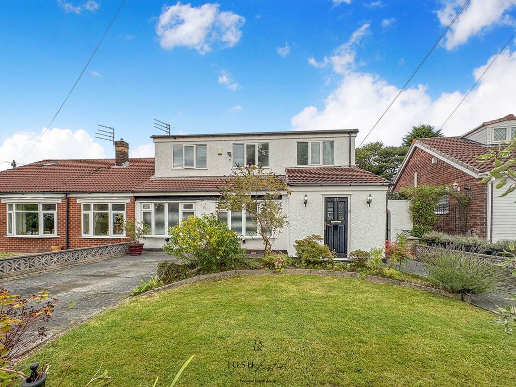 Property photo 2 of 35